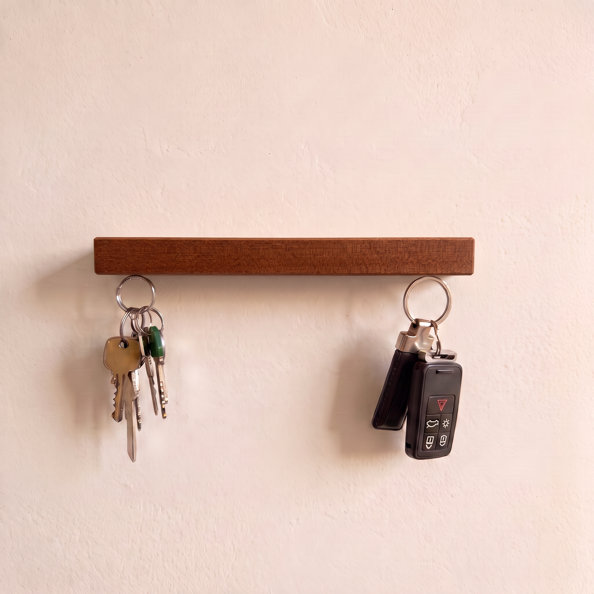 HangKey Plankie X Mahoniehout magnetische sleutelhouder met sleutels