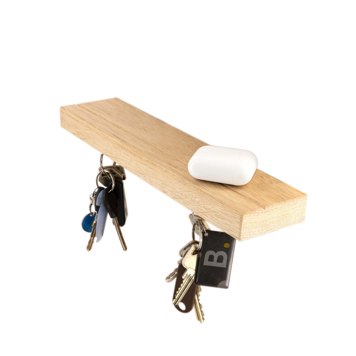 Sleutelplank, sleutelrek, sleutelrekje, sleutelhouder van massief notenhout. Voorzien van 7 supersterke magneten. HangKey Plankie XL eiken schuin bovenaanzicht