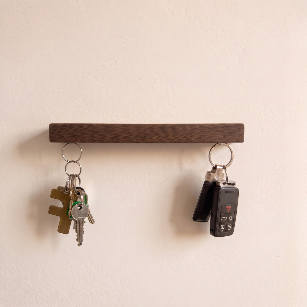 HangKey Plankie X Wengéhout magnetische sleutelhouder met sleutels