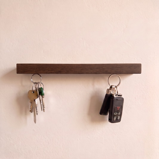 HangKey Plankie XL Wengéhout magnetische sleutelhouder met sleutels